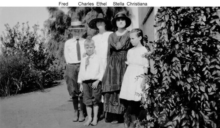 Fred and siblings (Fred Gipson)