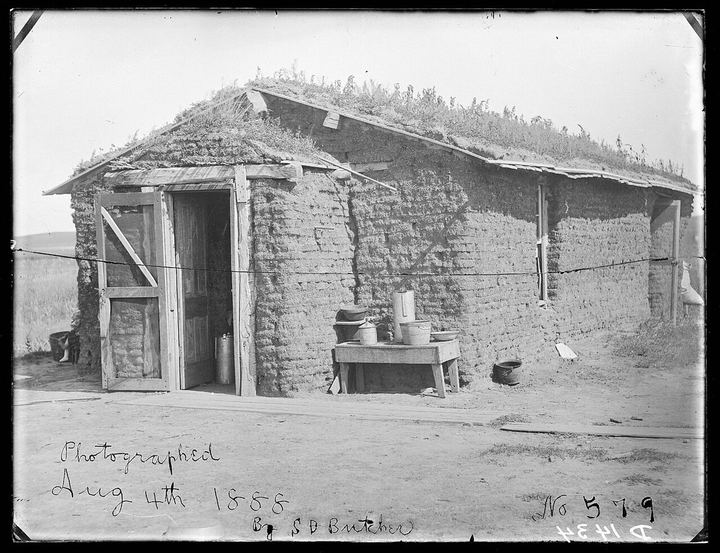 Mitchell sod house by Solomon Butcher (Sarah, Plain and Tall)