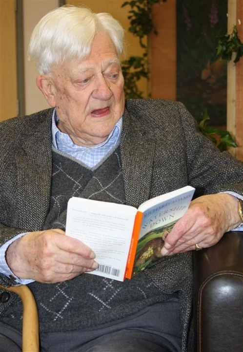 Richard Adams 20081116 (Richard Adams)