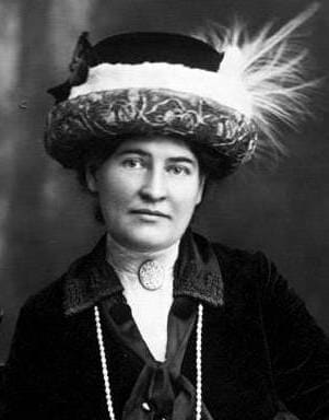 Portrait of Willa Cather.